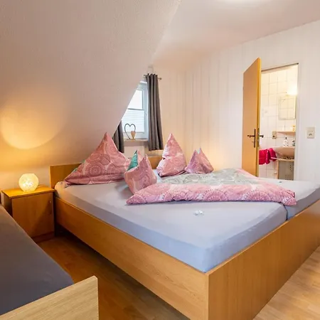 Heidetraum Pension&ferienwohnung Arndt Gasthof 4*